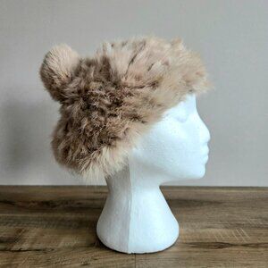Stretchfure Accessory real fur knitted hat.